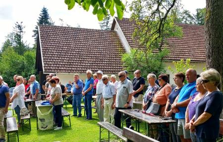Proslava pri Lobasu v spomin na 80. obletnico smrti Poldeta Eberla – Jamskega (5)